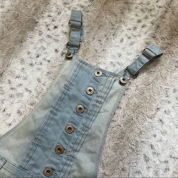 [5] Vintage Dunagrees | Parisian Collection | Light Wash Denim Overall Shorts - Picture 5 of 12